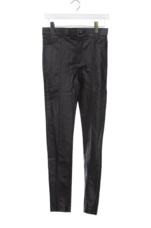 Pantaloni de femei Zara, Mărime M, Culoare Negru, Preț 68,88 Lei