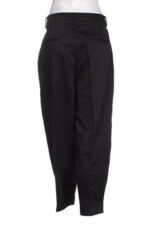 Дамски панталон Zara, Размер XL, Цвят Черен, Цена 27,37 лв.