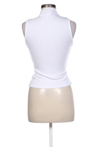 Top de femei Zara, Mărime M, Culoare Alb, Preț 45,54 Lei