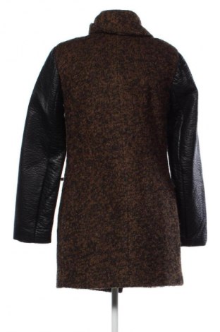 Dámsky kabát  Pull&Bear, Veľkosť M, Farba Viacfarebná, Cena  45,95 €