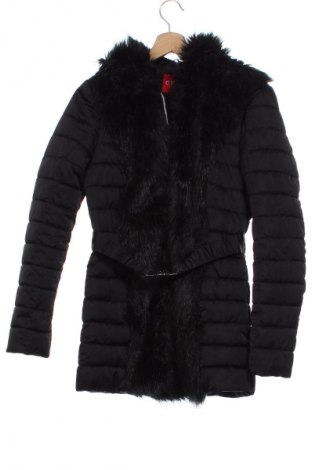 Dámska bunda  Guess, Veľkosť XS, Farba Čierna, Cena  59,32 €