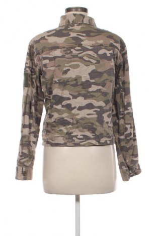 Dámská bunda  Pull&Bear, Velikost S, Barva Vícebarevné, Cena  779,00 Kč