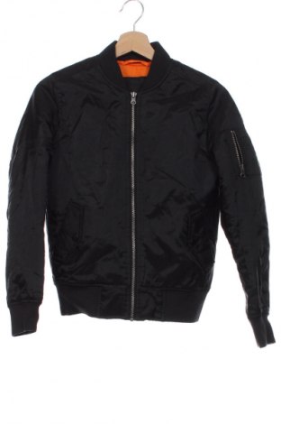 Дамско яке Urban Classics, Размер XS, Цвят Черен, Цена 41,00 лв.