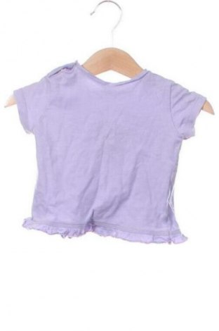 Детска блуза United Colors Of Benetton, Размер 3-6m/ 62-68 см, Цвят Лилав, Цена 23,00 лв.