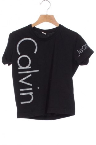 Детска тениска Calvin Klein, Размер 5-6y/ 116-122 см, Цвят Черен, Цена 19,99 лв.