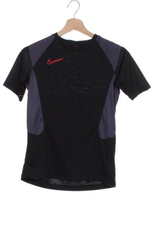 Детска тениска Nike, Размер 10-11y/ 146-152 см, Цвят Многоцветен, Цена 20,99 лв.