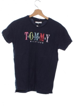 Gyerek póló Tommy Hilfiger, Méret 15-18y / 170-176 cm, Szín Kék, Ár 5 469 Ft