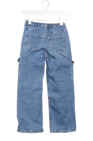 Детски дънки H&M, Размер 6-7y/ 122-128 см, Цвят Син, Цена 43,38 лв.
