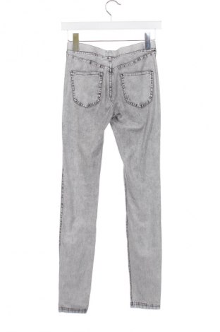 Kinderjeans H&M, Größe 14-15y/ 168-170 cm, Farbe Grau, Preis € 11,99