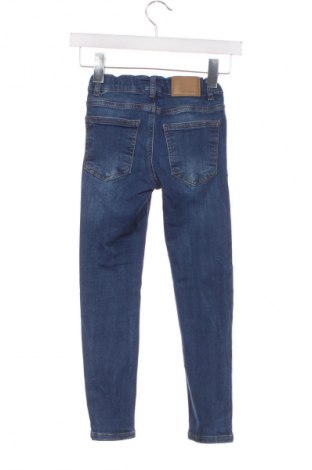 Dětské džíny  LC Waikiki, Velikost 6-7y/ 122-128 cm, Barva Modrá, Cena  405,00 Kč