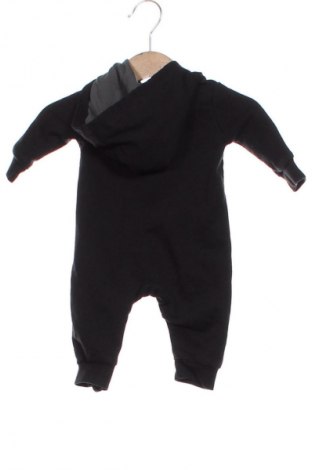 Детски гащеризон Nike, Размер 2-3m/ 56-62 см, Цвят Черен, Цена 31,99 лв.