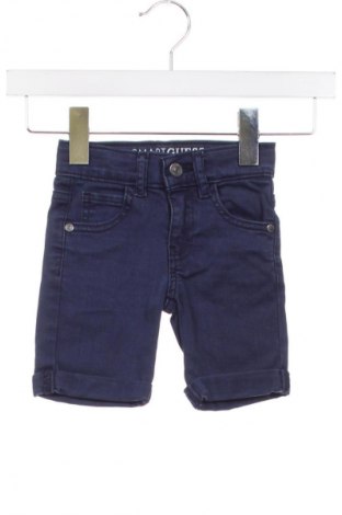 Детски къс панталон Guess, Размер 2-3y/ 98-104 см, Цвят Син, Цена 27,37 лв.