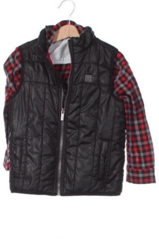 Детски комплект Calvin Klein Jeans, Размер 4-5y/ 110-116 см, Цвят Многоцветен, Цена 47,82 лв.