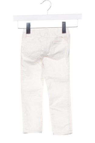 Kinderhose Gap, Größe 4-5y/ 110-116 cm, Farbe Weiß, Preis 11,76 €