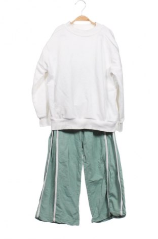 Kinder Sportanzug Unbranded, Größe 8-9y/ 134-140 cm, Farbe Mehrfarbig, Preis 12,99 €