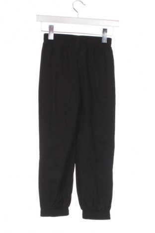 Kinder Sporthose PUMA, Größe 6-7y/ 122-128 cm, Farbe Schwarz, Preis € 15,40