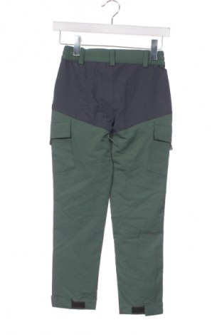 Kinder Sporthose Unbranded, Größe 7-8y/ 128-134 cm, Farbe Grün, Preis 17,99 €