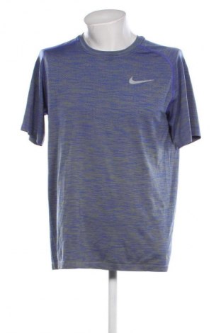 Мъжка тениска Nike, Размер XL, Цвят Многоцветен, Цена 66,11 лв.