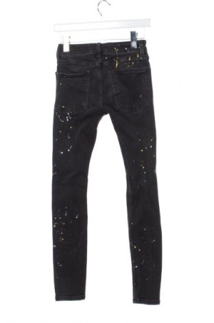 Pánské džíny  Bershka, Velikost XS, Barva Vícebarevné, Cena  491,00 Kč
