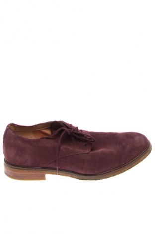 Мъжки обувки Clarks, Размер 45, Цвят Червен, Цена 119,53 лв.