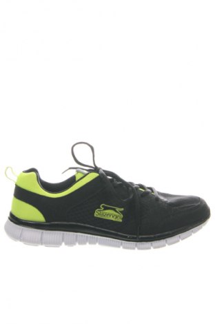 Férfi cipők
 Slazenger, Méret 43, Szín Fekete, Ár 10 569 Ft