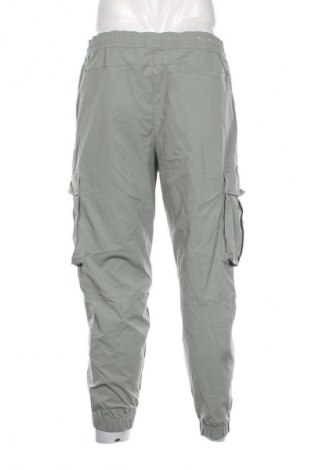 Herrenhose Zara, Größe XL, Farbe Grün, Preis 13,81 €