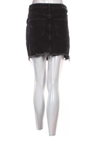 Φούστα Bershka, Μέγεθος M, Χρώμα Μαύρο, Τιμή 18,99 €