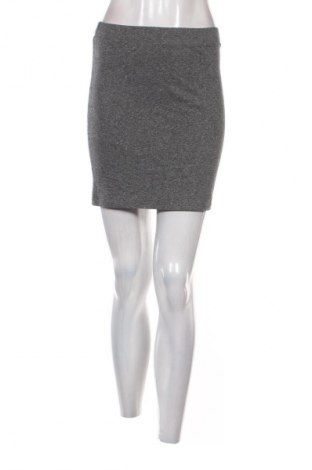 Sukně H&M Divided, Velikost S, Barva Šedá, Cena  309,00 Kč