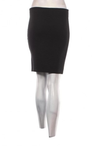Sukně H&M Divided, Velikost S, Barva Černá, Cena  129,00 Kč