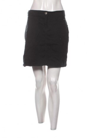 Szoknya Janina, Méret XL, Szín Fekete, Ár 5 199 Ft