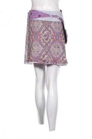 Fustă Moshiki & Nijens, Mărime M, Culoare Multicolor, Preț 104,73 Lei
