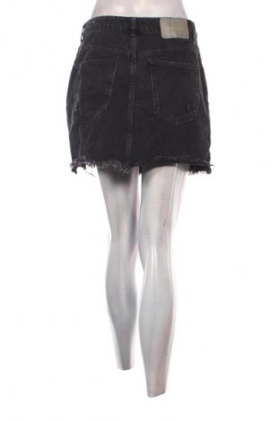 Rock Pull&Bear, Größe L, Farbe Schwarz, Preis 20,99 €