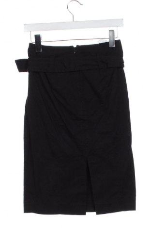 Sukňa United Colors Of Benetton, Veľkosť M, Farba Čierna, Cena  40,15 €