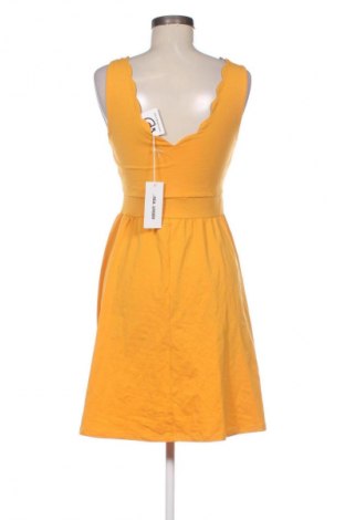 Kleid About You, Größe M, Farbe Gelb, Preis € 31,72