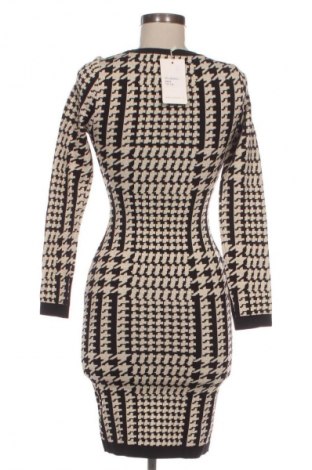 Kleid Allyson, Größe S, Farbe Mehrfarbig, Preis 28,99 €