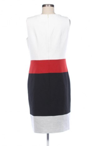Kleid BOSS, Größe M, Farbe Mehrfarbig, Preis € 135,88