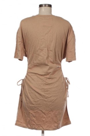 Kleid Bershka, Größe L, Farbe Beige, Preis 20,99 €