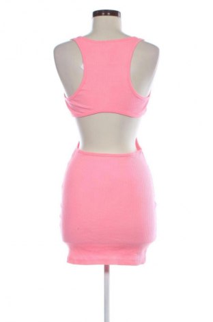 Sukienka Bershka, Rozmiar S, Kolor Różowy, Cena 95,99 zł