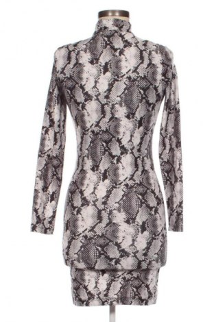 Sukienka Bershka, Rozmiar S, Kolor Kolorowy, Cena 95,99 zł