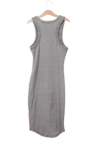 Kleid Cropp, Größe XS, Farbe Grau, Preis 24,46 €
