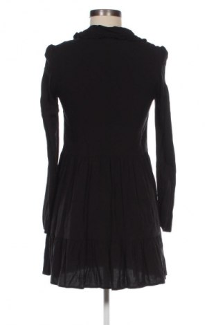Kleid Cropp, Größe S, Farbe Schwarz, Preis 24,57 €