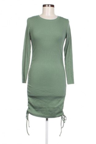 Kleid Cropp, Größe M, Farbe Grün, Preis € 24,57