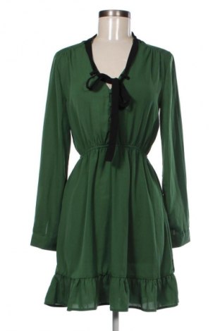 Φόρεμα Cropp, Μέγεθος M, Χρώμα Πράσινο, Τιμή 24,48 €