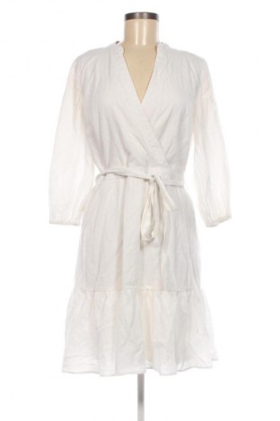Ruha DKNY, Méret M, Szín Fehér, Ár 26 007 Ft