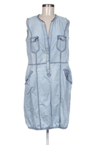 Kleid Designer S, Größe M, Farbe Blau, Preis € 19,95