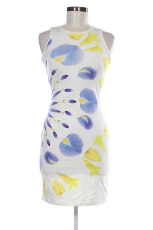 Рокля Desigual, Размер S, Цвят Многоцветен, Цена 82,99 лв.
