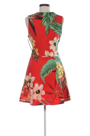Sukienka Desigual, Rozmiar M, Kolor Kolorowy, Cena 268,99 zł