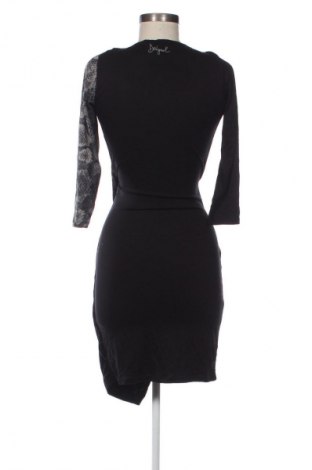 Sukienka Desigual, Rozmiar S, Kolor Kolorowy, Cena 429,89 zł