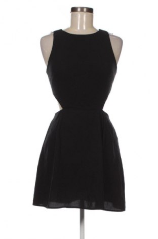 Kleid Forever 21, Größe S, Farbe Schwarz, Preis 18,99 €