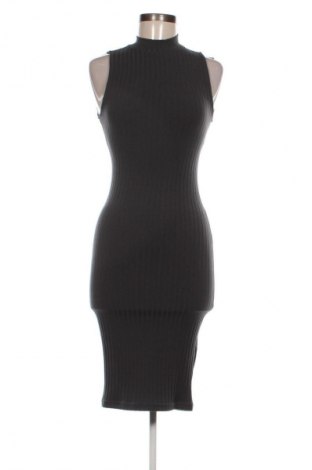 Šaty  Forever 21, Velikost M, Barva Šedá, Cena  549,00 Kč